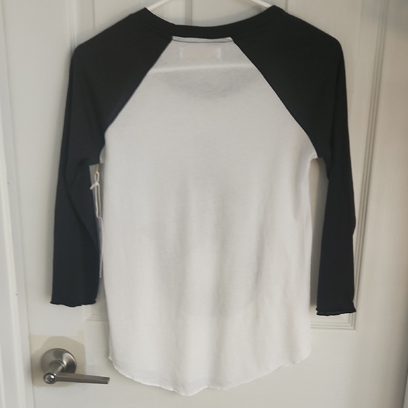 Spiritual Gangster Gold and White Tag - Picture 4 of 4